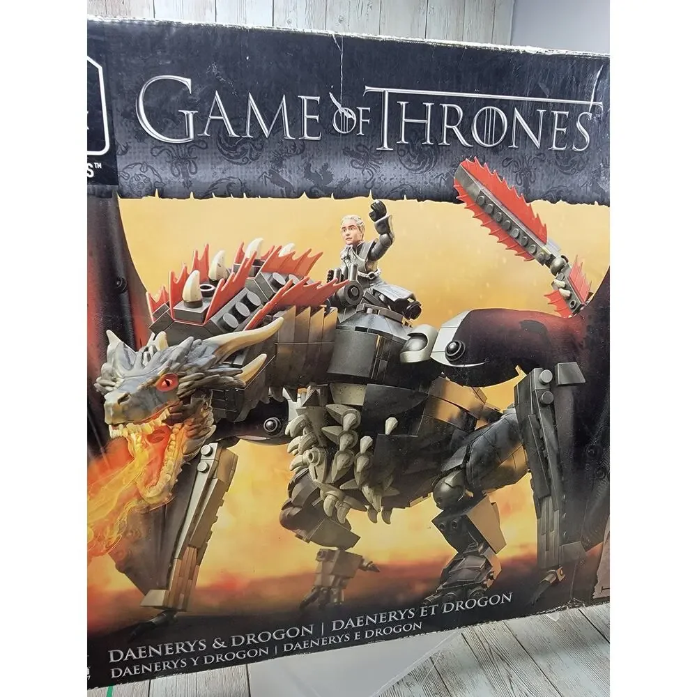 Mega Construx Game of Thrones Daenerys Targaryen & Drogon Set 16+ Box is Rough